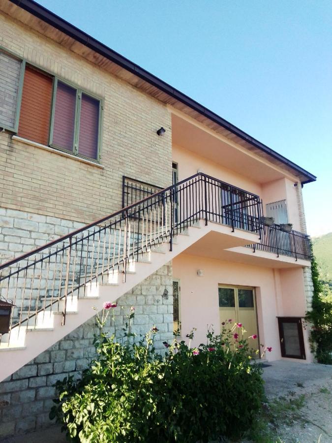 Casa Carducci Affittacamere Monteleto Zewnętrze zdjęcie